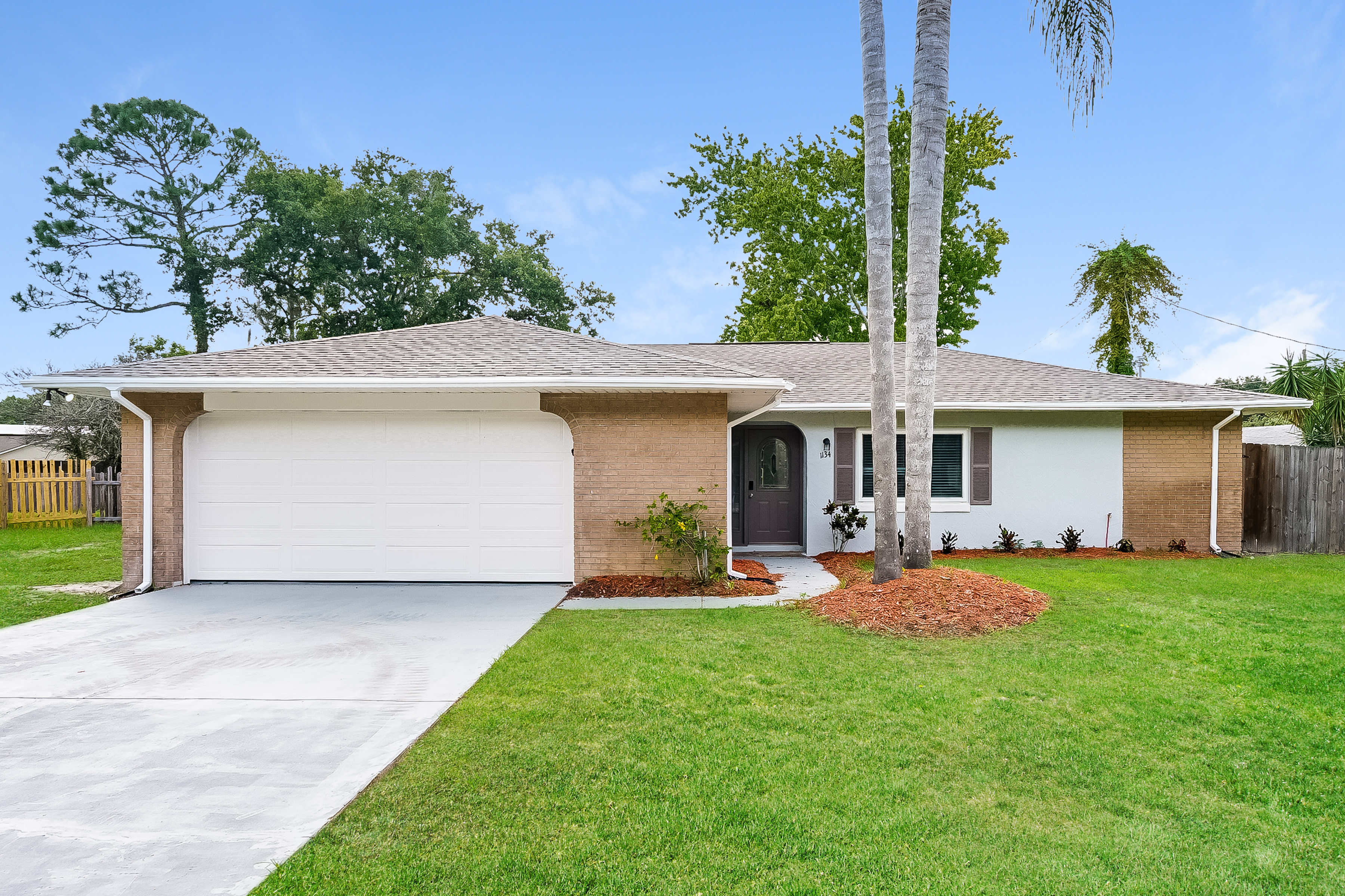 1134 E Hancock Dr Deltona, FL 32725